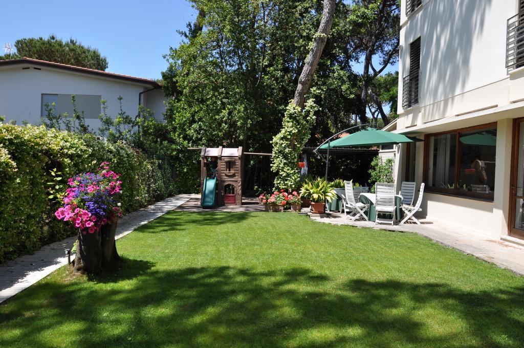 Hotel Etruria Forte dei Marmi Eksteriør bilde