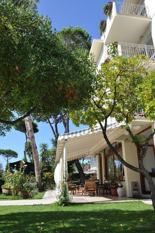 Hotel Etruria Forte dei Marmi Eksteriør bilde